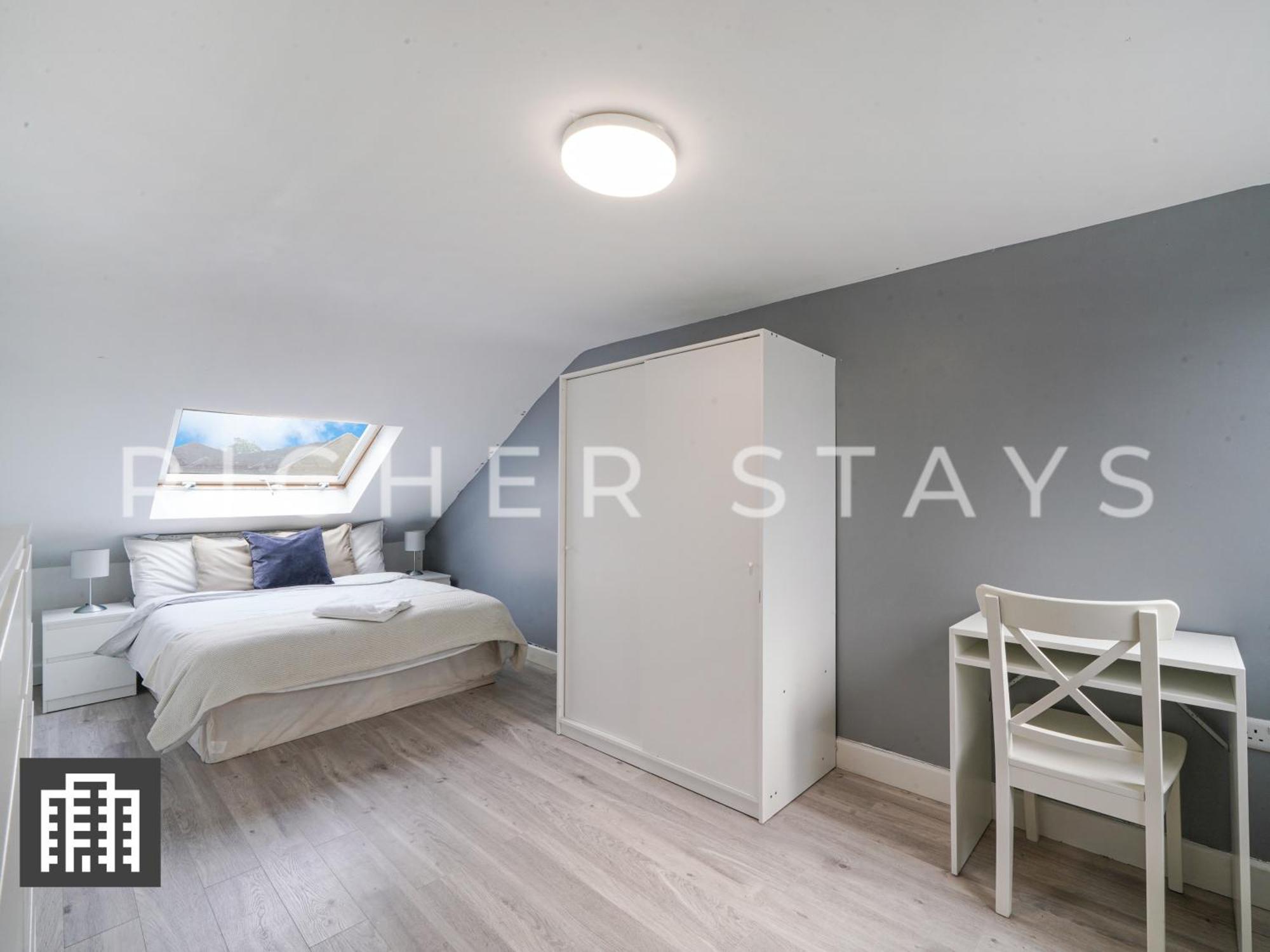 Large Home For Contractors & Families - Garden & Amenities 伦敦 外观 照片